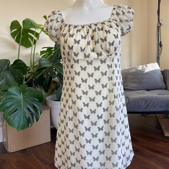 Italian On/Off The Shoulder Sundress - Picture 3 of 4